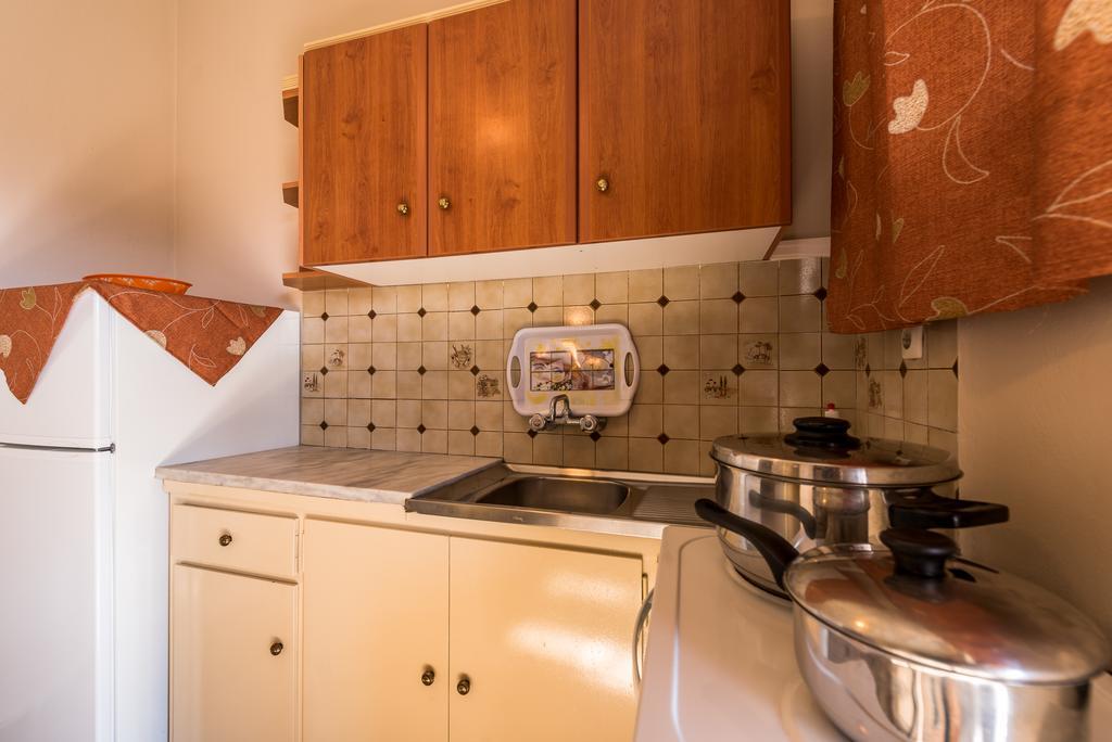 Apartament Avouris *